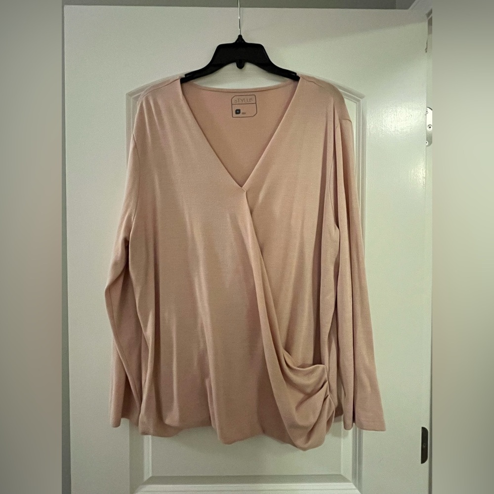 Blush Pink V-Neck Long Sleeve Top